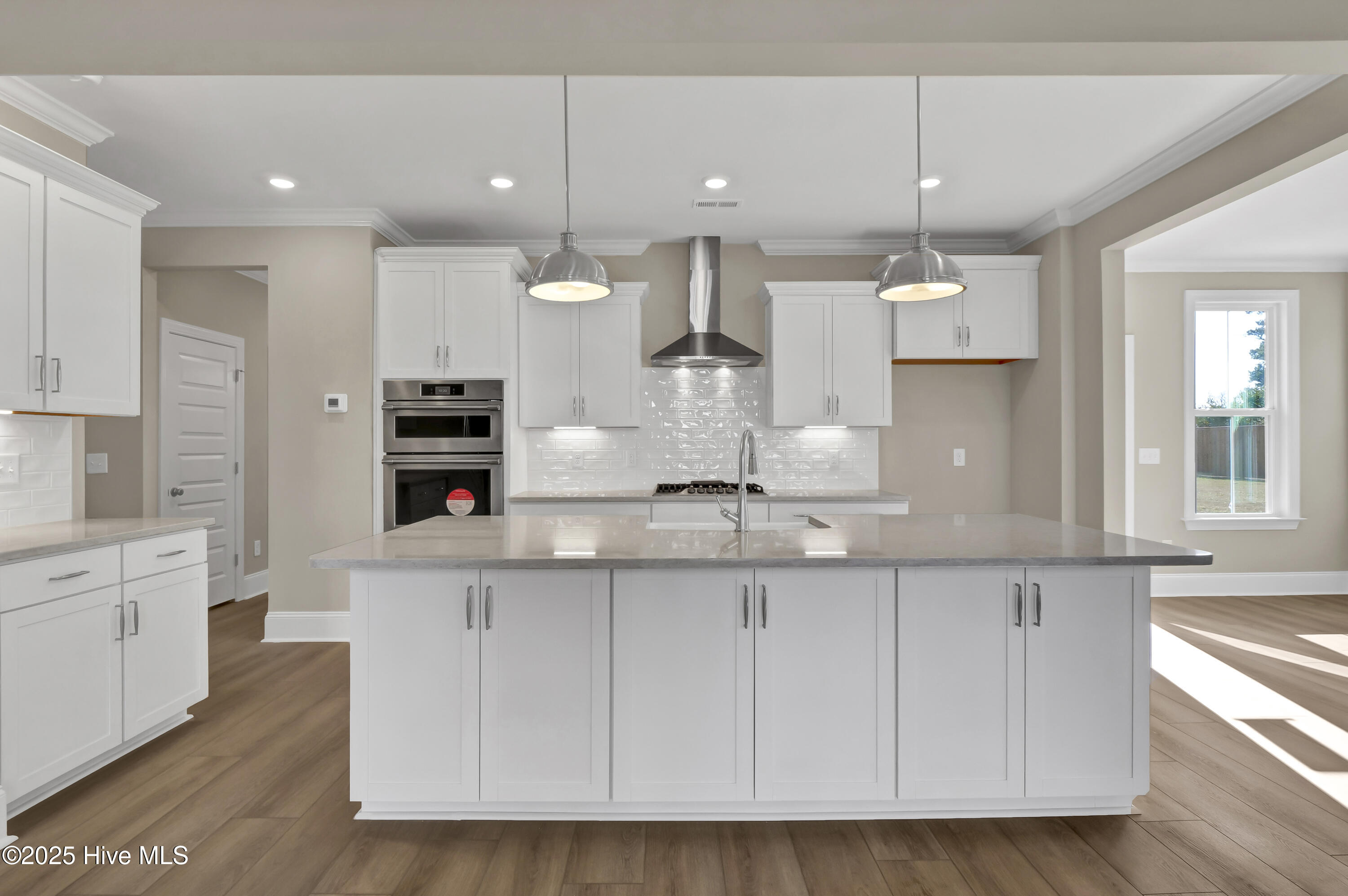 102 Planters Walk Hampstead, NC 28443 - Photo 13 of 52 Kitchen 2