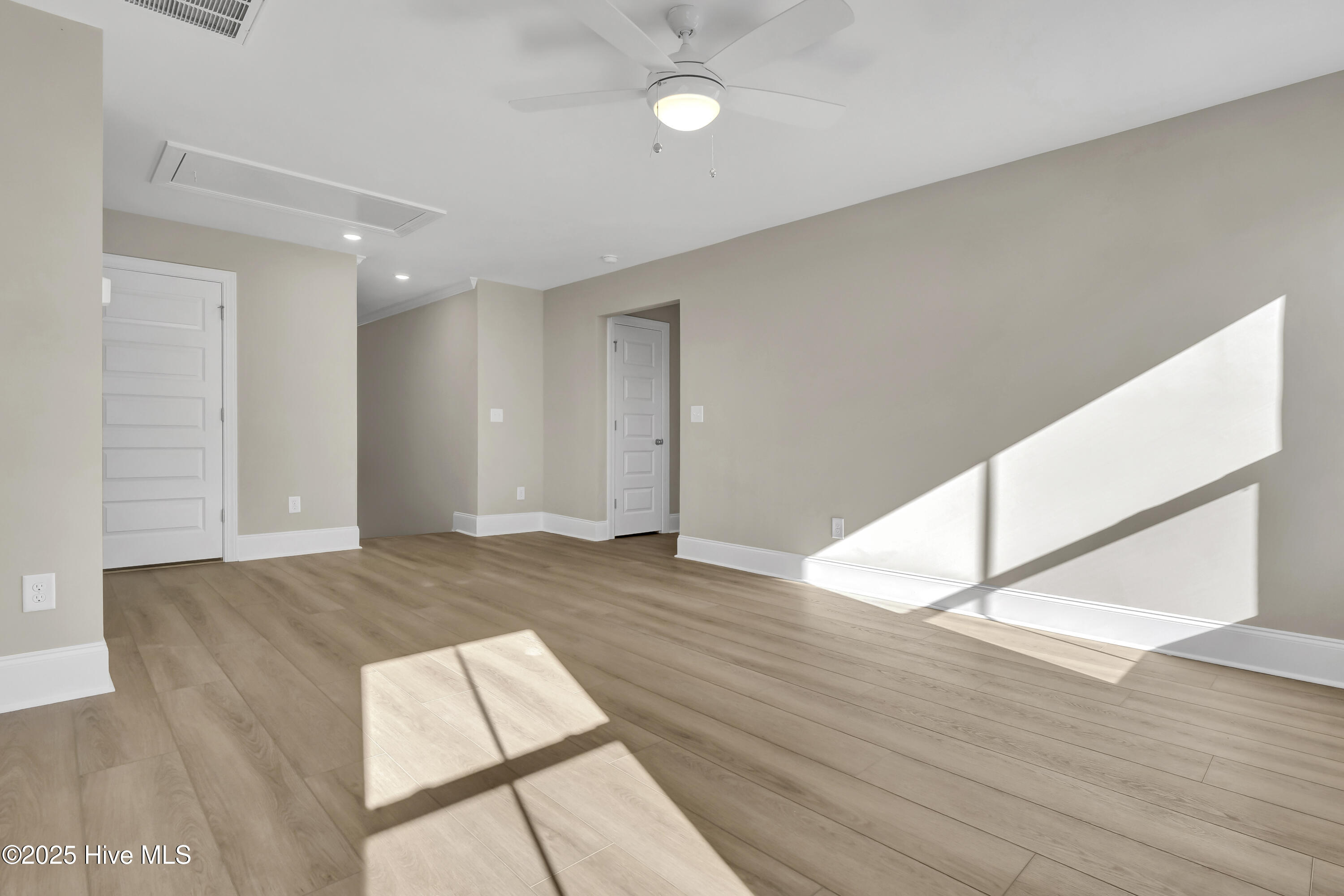 102 Planters Walk Hampstead, NC 28443 - Photo 24 of 52 Loft 2