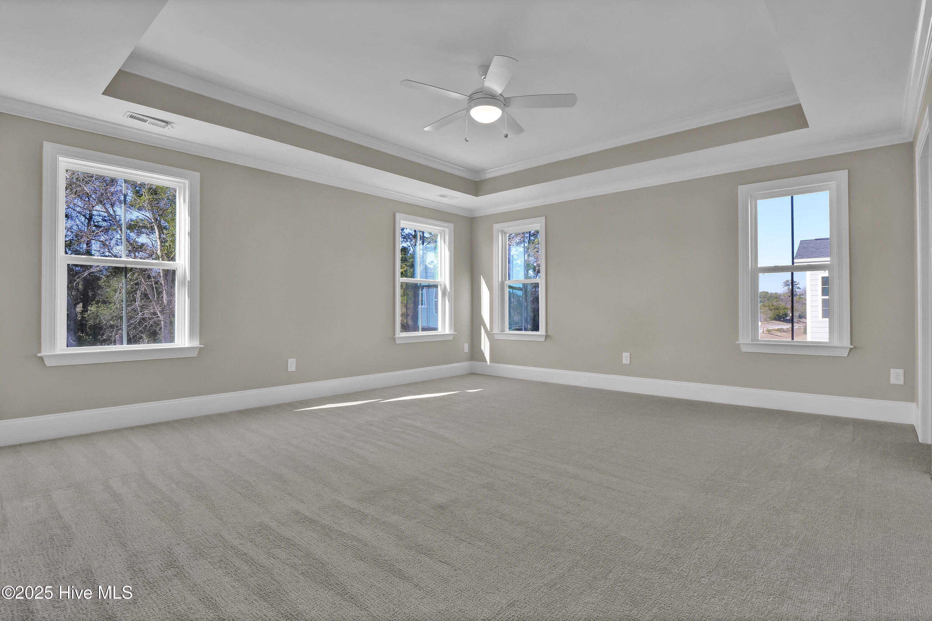 102 Planters Walk Hampstead, NC 28443 - Photo 26 of 52 Primary Suite 2