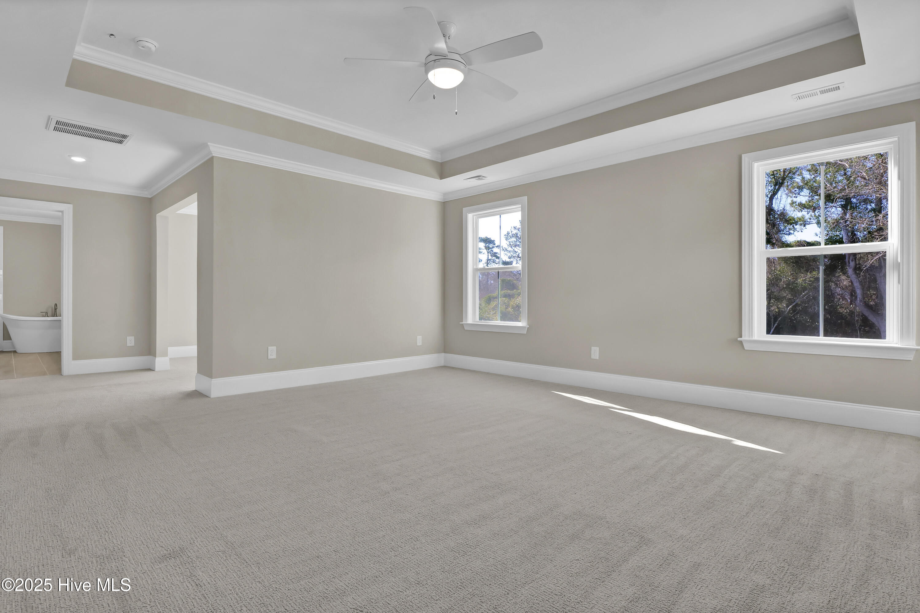 102 Planters Walk Hampstead, NC 28443 - Photo 29 of 52 Primary Suite 4