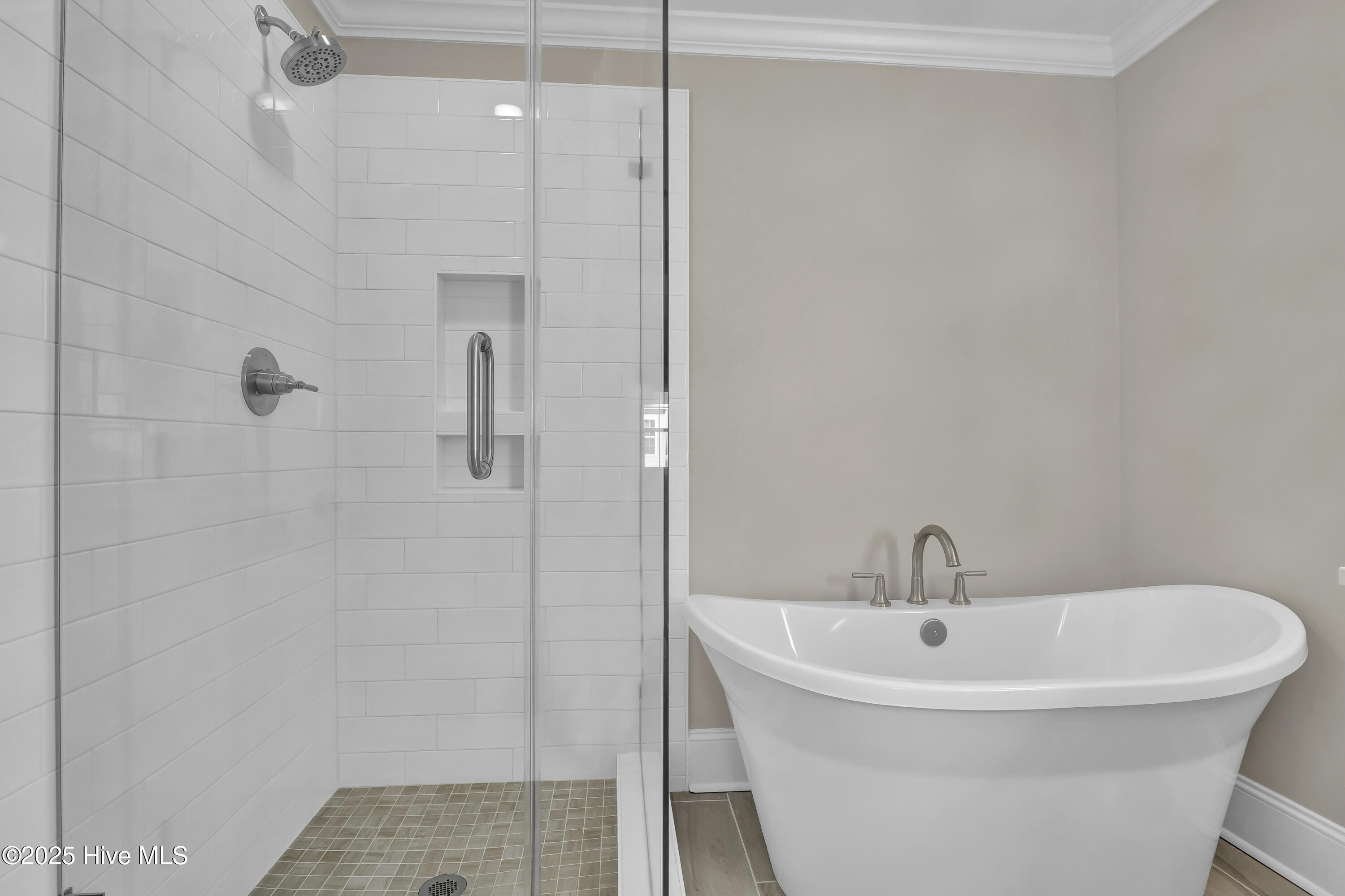 102 Planters Walk Hampstead, NC 28443 - Photo 34 of 52 Primary Bathroom 3