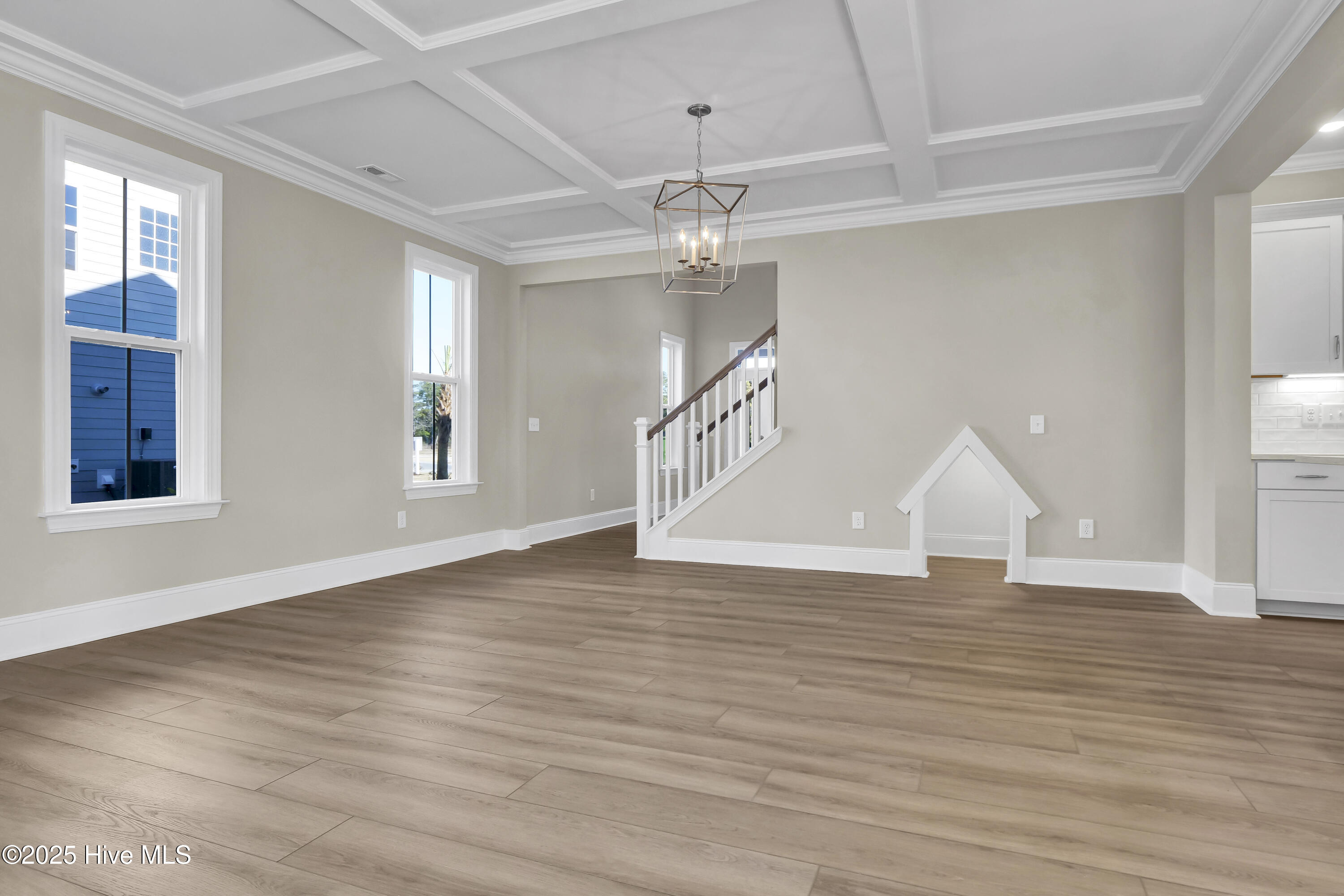 102 Planters Walk Hampstead, NC 28443 - Photo 10 of 52 Living Room 4
