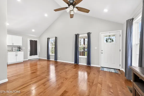 $234,900 | 219 East Bronson Street, Sparta, TN 38583