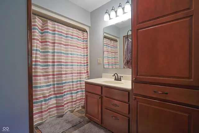 $349,900 | 4340 West County Road 1100 South, Paris Crossing, IN 47270