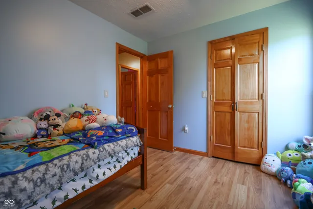 $349,900 | 4340 West County Road 1100 South, Paris Crossing, IN 47270