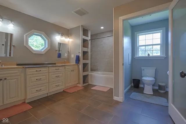 $349,900 | 4340 West County Road 1100 South, Paris Crossing, IN 47270