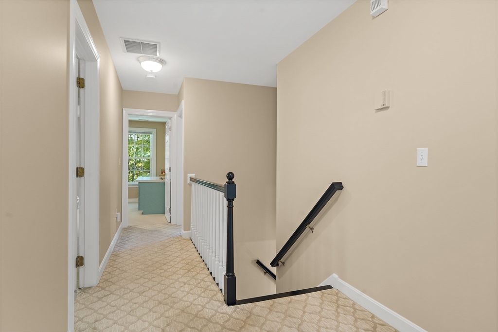 48 Lexington Circle Holden, MA 01520 - Photo 30 of 42