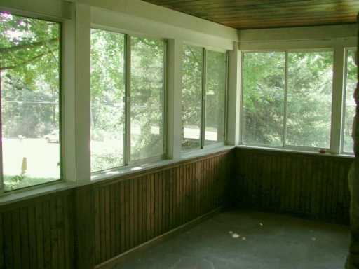 674 Bebout Road Venetia, PA 15367 - Photo 7 of 8 Gallery Image 7