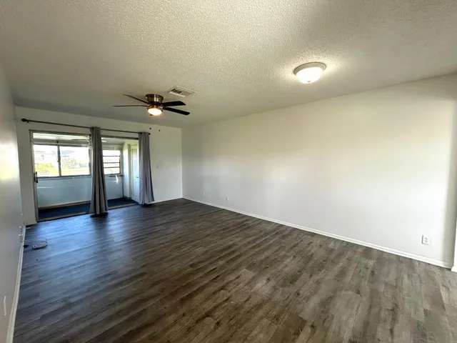 $1,425 | 2723 Dudley Drive West, Unit G, West Palm Beach, FL 33415