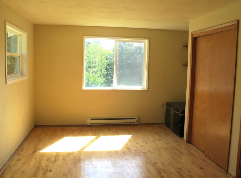 10530 Mullen Road Southeast Olympia, WA 98513 - Photo 10 of 15 Gallery Image 10