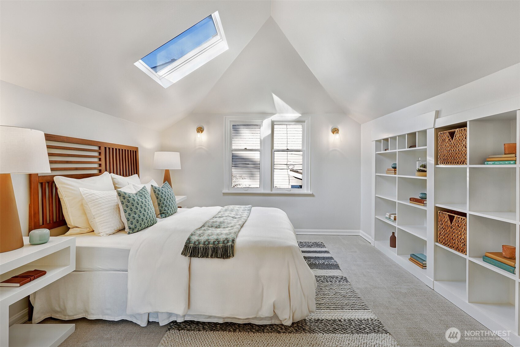 6727 6th Avenue Northwest Seattle, WA 98117 - Photo 17 of 34