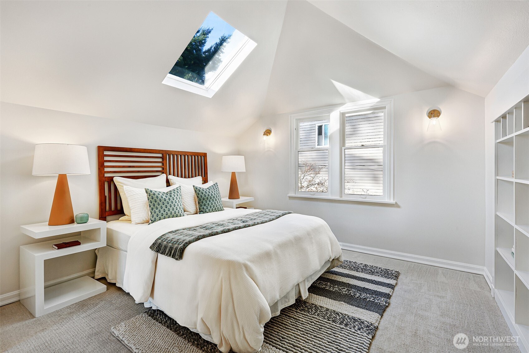 6727 6th Avenue Northwest Seattle, WA 98117 - Photo 18 of 34