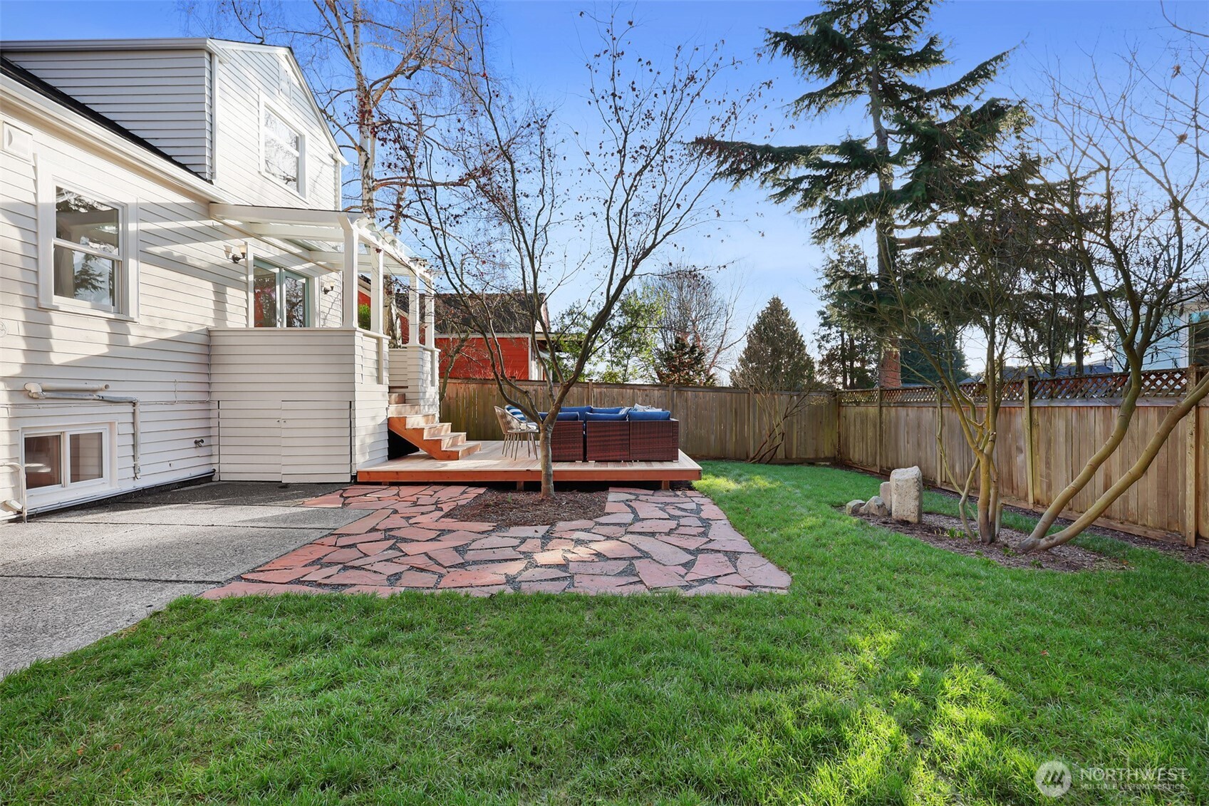 6727 6th Avenue Northwest Seattle, WA 98117 - Photo 30 of 34