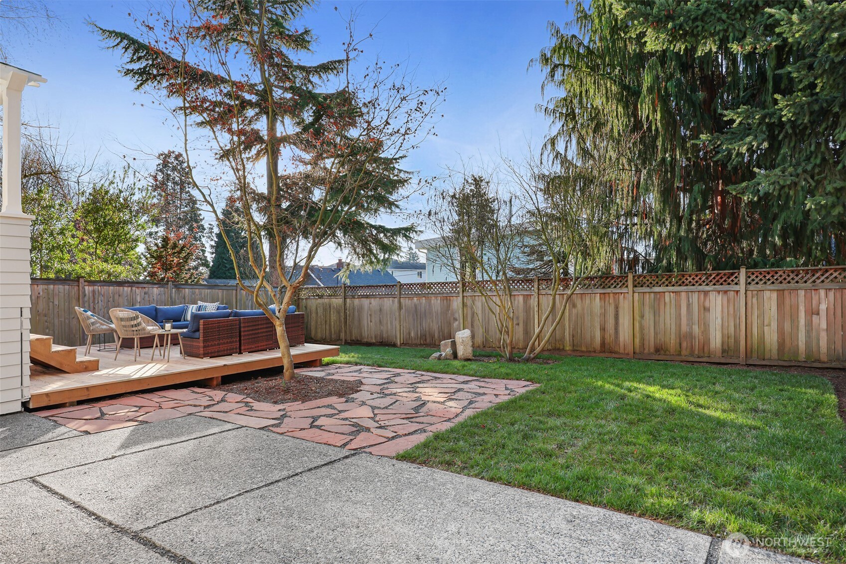 6727 6th Avenue Northwest Seattle, WA 98117 - Photo 31 of 34
