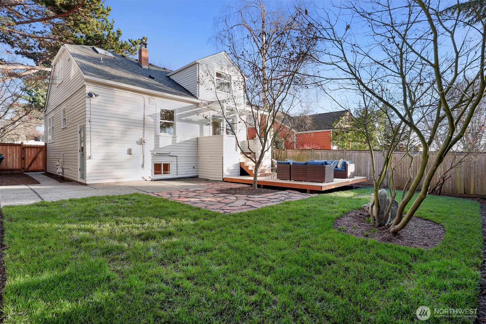 6727 6th Avenue Northwest Seattle, WA 98117 - Photo 32 of 34