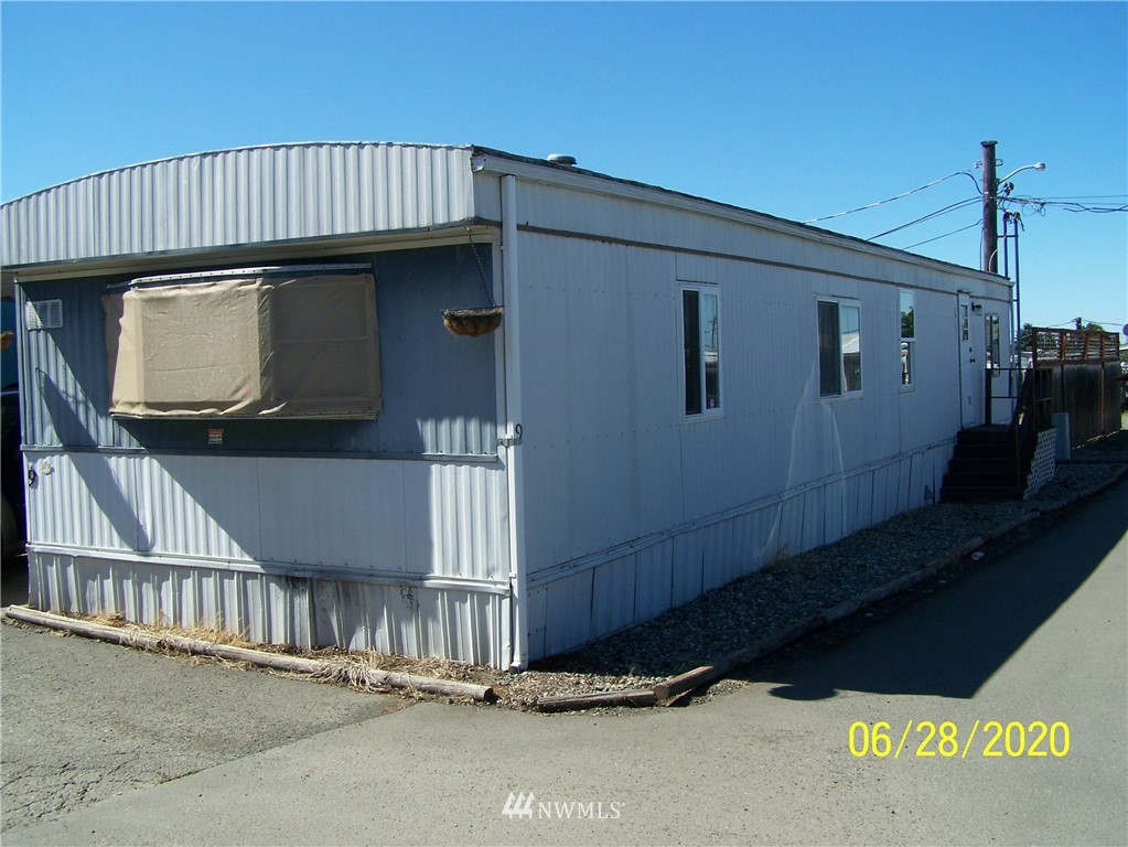 530 West Washington Street, Unit 9 Sequim, WA 98382 - Photo 2 of 13