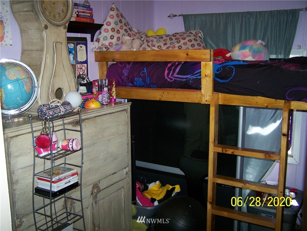 530 West Washington Street, Unit 9 Sequim, WA 98382 - Photo 11 of 13