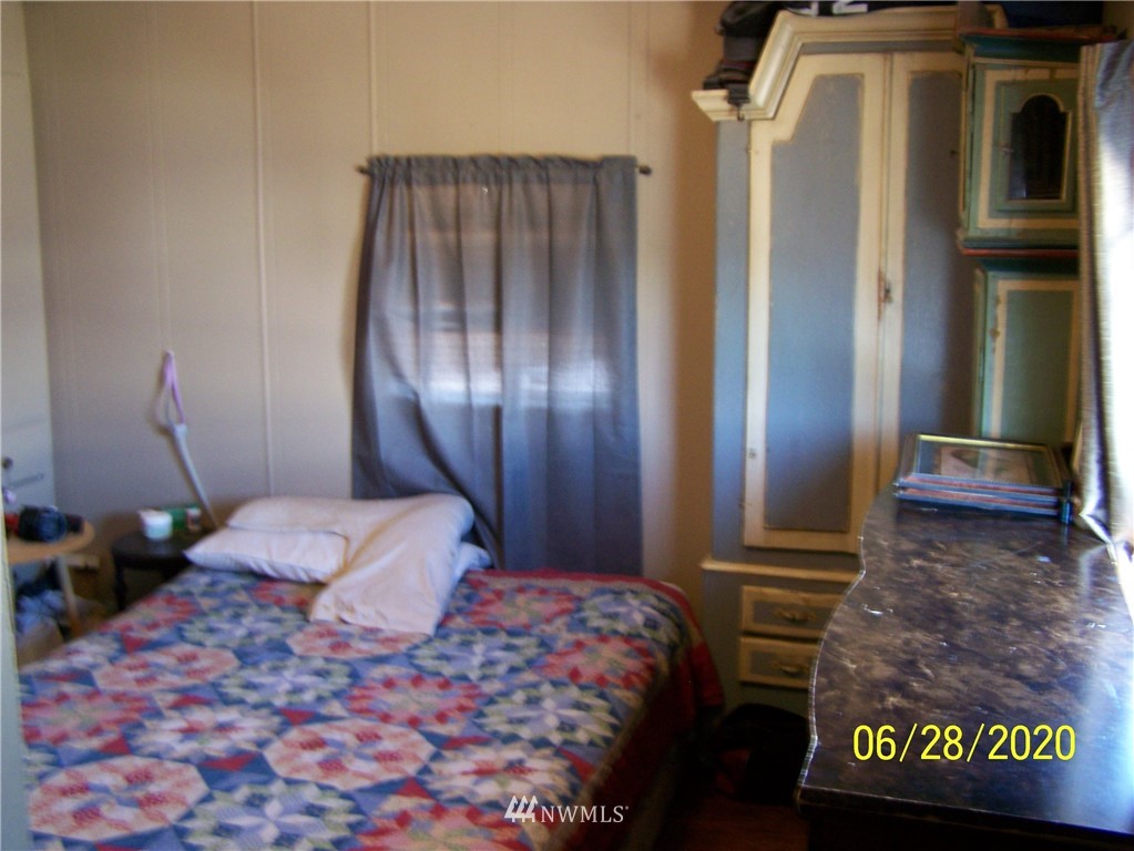 530 West Washington Street, Unit 9 Sequim, WA 98382 - Photo 9 of 13