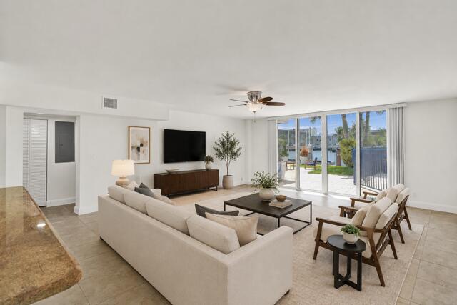 1717 North Riverside Drive, Unit 1 Pompano Beach, FL 33062 - Photo 14 of 28 1717 10