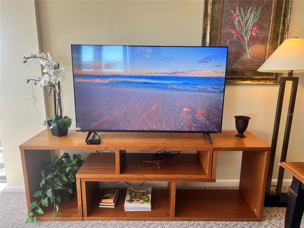 1001 Point Of Rocks Road, Unit 309 Sarasota, FL 34242 - Photo 10 of 38 a room with furniture