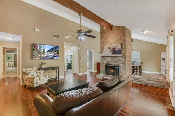 $575,000 | 5810 Secrest Drive, Austin, TX 78759