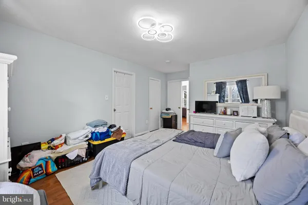 $739,000 | 3930 Collis Oak Court, Fairfax, VA 22033