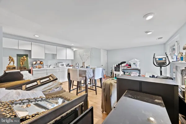 $739,000 | 3930 Collis Oak Court, Fairfax, VA 22033