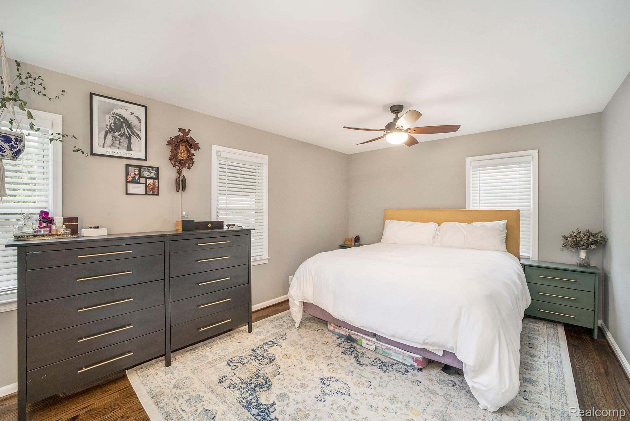 2415 Crooks Road Royal Oak, MI 48073 - Photo 12 of 28 Oversized Master