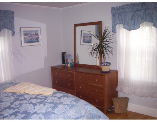 26 Chesbrough Road Boston, MA 02132 - Photo 11 of 26 Gallery Image 11