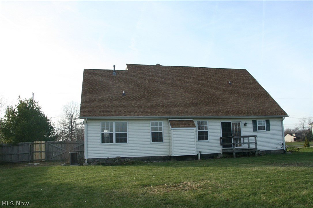 9277 Bechtel Road Elyria, OH 44035 - Photo 4 of 15 Gallery Image 4