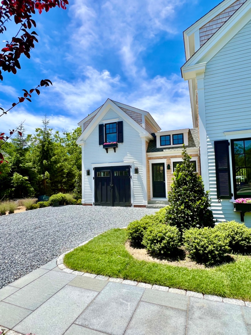 18 Bold Meadow Road Edgartown, MA 02539 - Photo 7 of 109 Garage