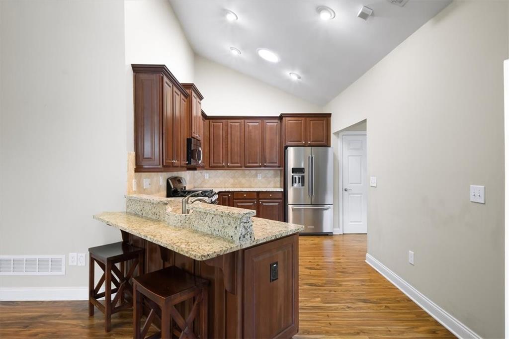 120 Chastain Road Northwest, Unit 1501 Kennesaw, GA 30144 - Photo 16 of 46
