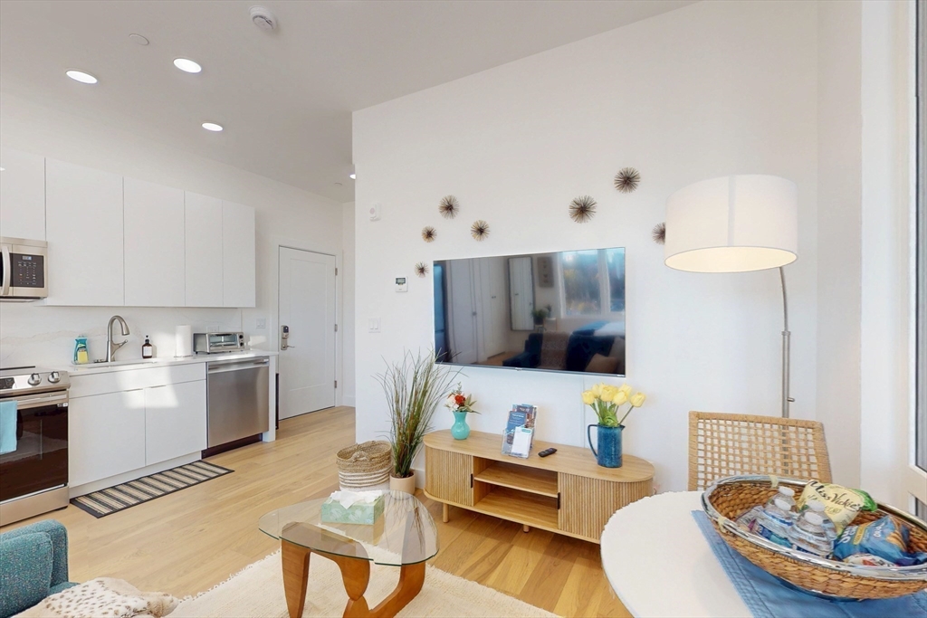 38 Hichborn Street, Unit 402 Boston, MA 02135 - Photo 11 of 23