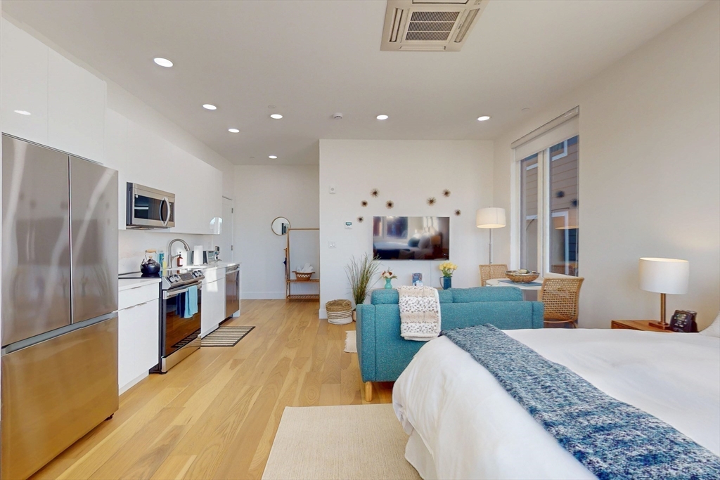 38 Hichborn Street, Unit 402 Boston, MA 02135 - Photo 9 of 23