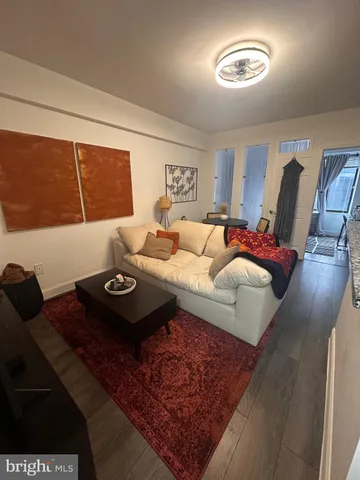 $2,000 | 1 Scott Circle Northwest, Unit 118, Washington, DC 20036