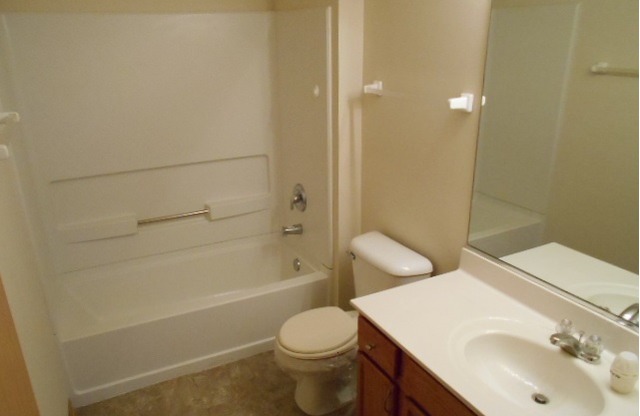 1582 McClure Road, Unit 1582 Aurora, IL 60505 - Photo 9 of 10