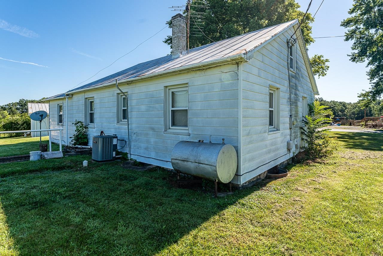 3065 Bloomer Springs Road Elkton, VA 22827 - Photo 2 of 37 Gallery Image 2