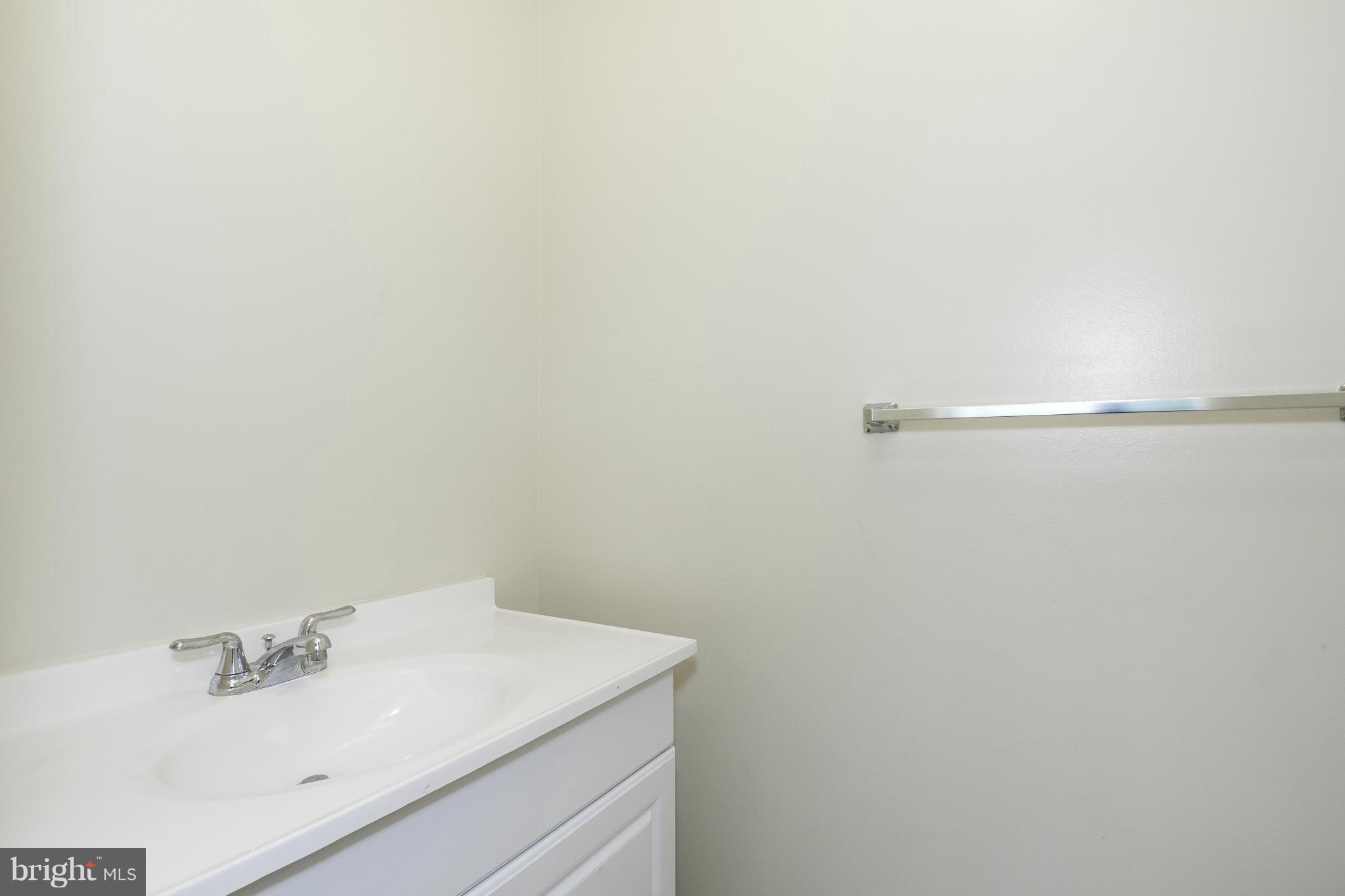 4823 Berwyn House Road, Unit B4823 College Park, MD 20740 - Photo 20 of 27 Bath