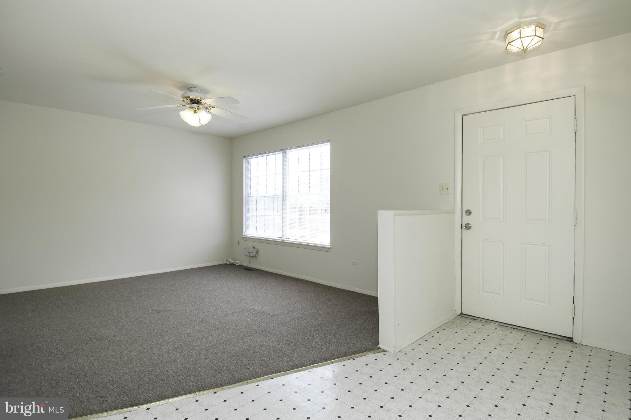 4823 Berwyn House Road, Unit B4823 College Park, MD 20740 - Photo 5 of 27 Living Room