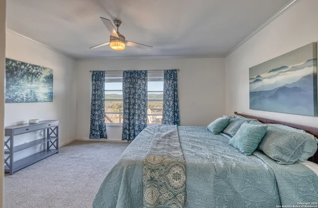 $599,000 | 3049 North Little Creek Road, Utopia, TX 78884