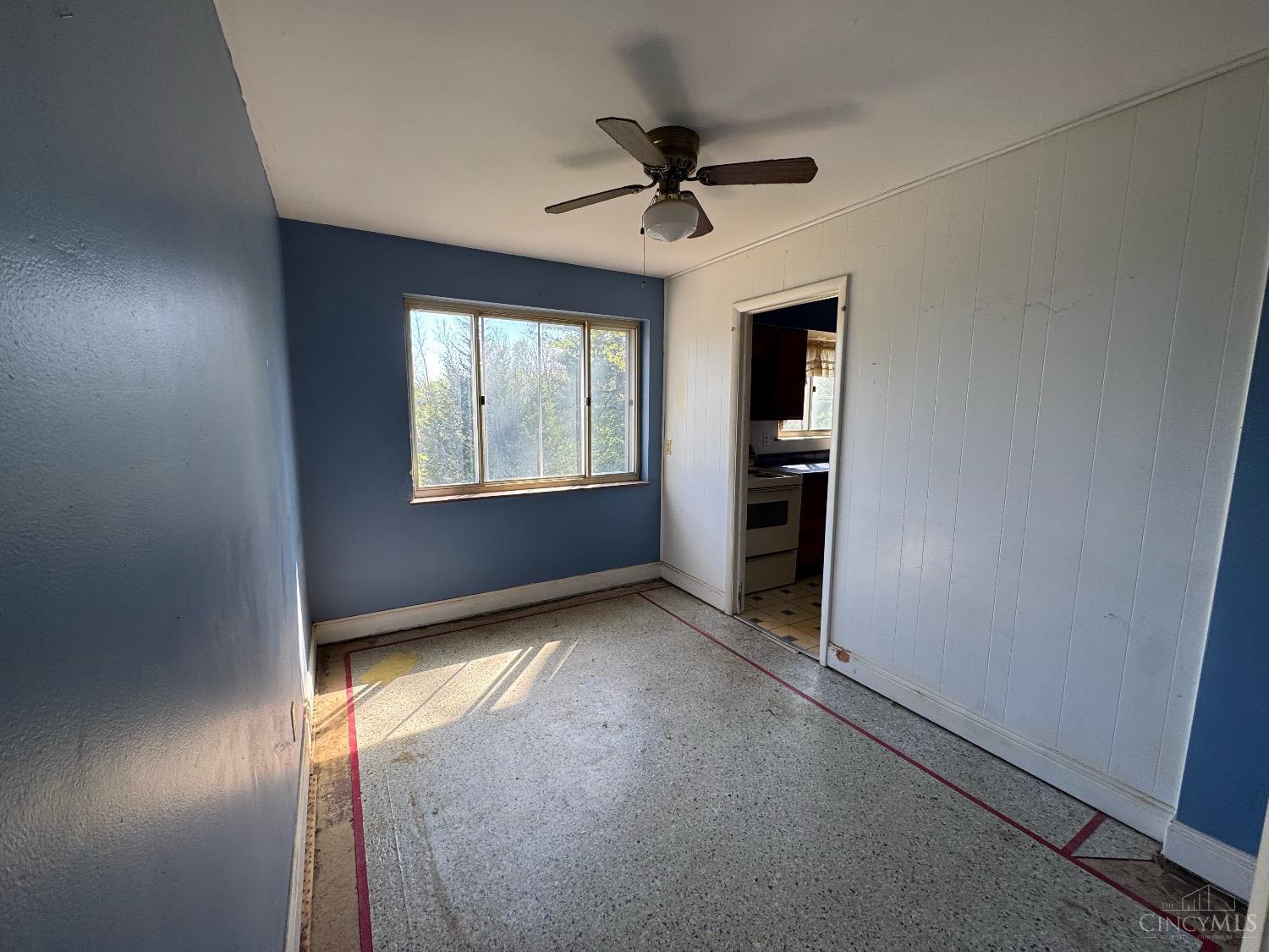 4115 Raeann Drive Cincinnati, OH 45252 - Photo 9 of 14 Gallery Image 9