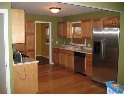 1632 Ryer Street South Bend, IN 46628 - Photo 3 of 8 Gallery Image 3