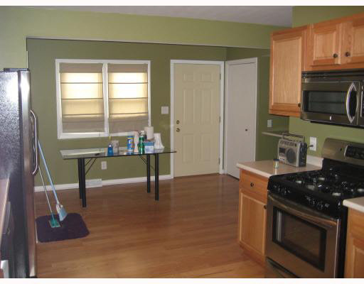 1632 Ryer Street South Bend, IN 46628 - Photo 4 of 8 Gallery Image 4
