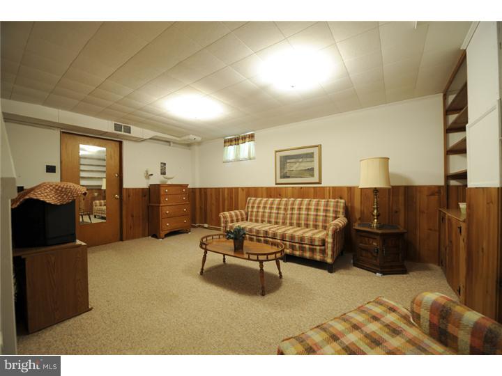 735 Winchester Road Broomall, PA 19008 - Photo 20 of 25 Gallery Image 20