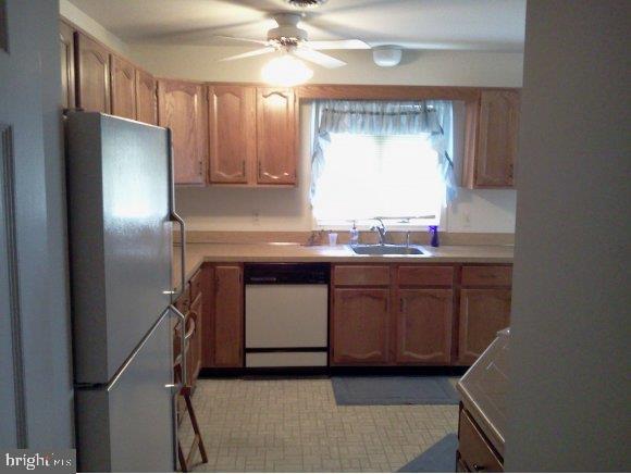 19 Fir Road Manahawkin, NJ 08050 - Photo 5 of 19