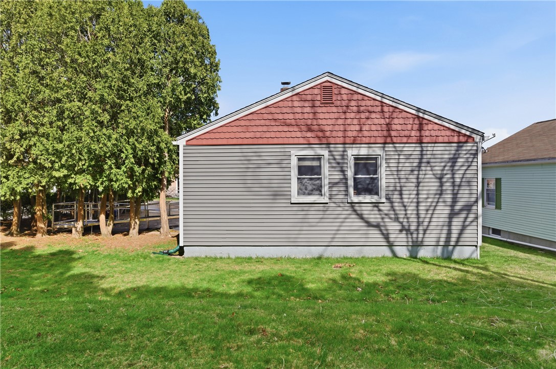 191 St Barnabe Street Woonsocket, RI 02895 - Photo 22 of 24