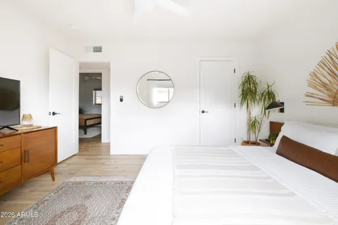 $615,000 | 937 North 79th Street, Scottsdale, AZ 85257