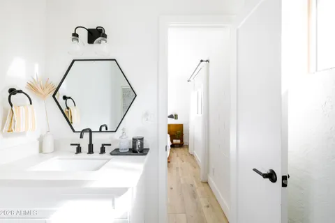 $615,000 | 937 North 79th Street, Scottsdale, AZ 85257