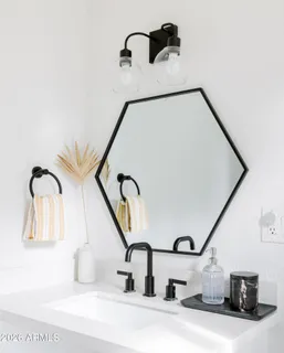 $615,000 | 937 North 79th Street, Scottsdale, AZ 85257