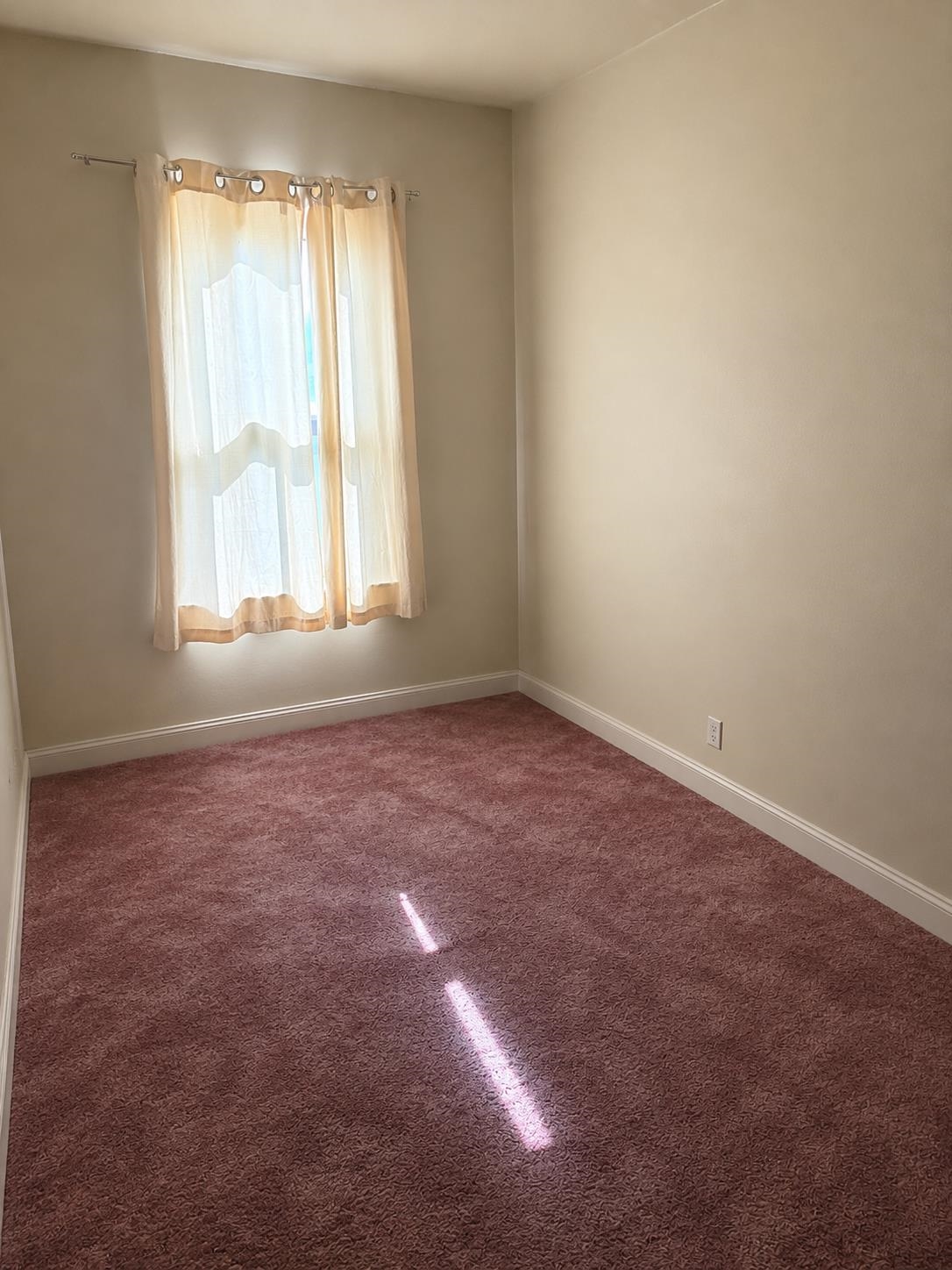 717 15th Street Bay City, MI 48708 - Photo 8 of 14